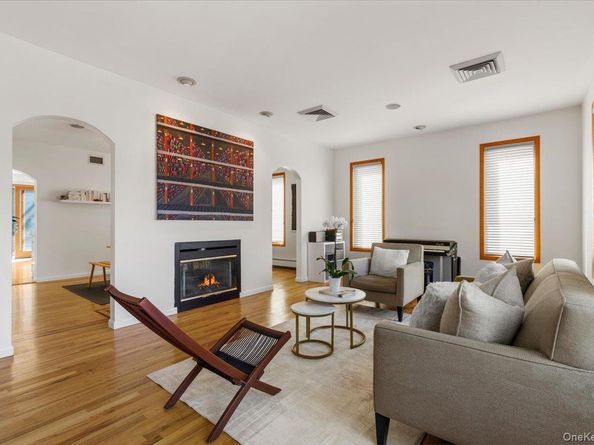 174 Lawrence Avenue, Eastchester NY 10709