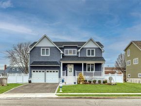 72 W Marine Avenue, Lindenhurst NY 11757