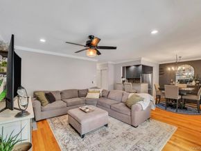 73 Richmond Boulevard 3B, Ronkonkoma NY 11779