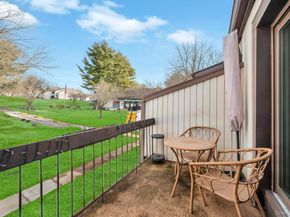 73 Richmond Boulevard 3B, Ronkonkoma NY 11779