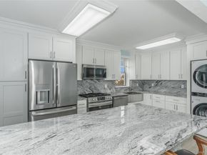 325 E Park Avenue, Long Beach NY 11561