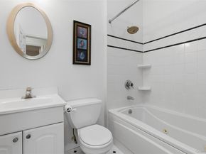 20 N Washington Avenue, White Plains NY 10603