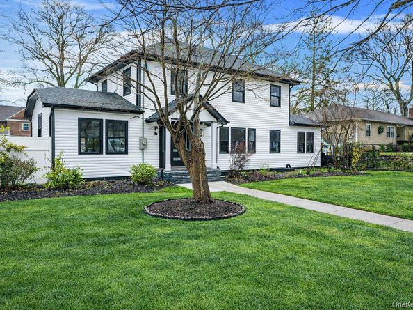 200 Evans Avenue, Freeport NY 11520