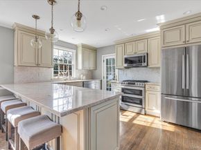 7 Rutgers Place, Merrick NY 11566