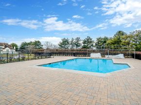 120 Cranberry Court, Melville NY 11747