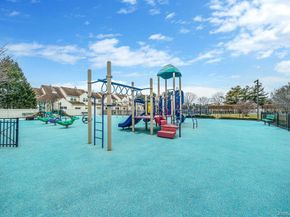 120 Cranberry Court, Melville NY 11747