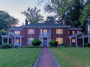 26 Overlook Circle, New Rochelle NY 10804