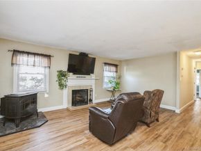 6 Palfrey Street, Stony Brook NY 11790