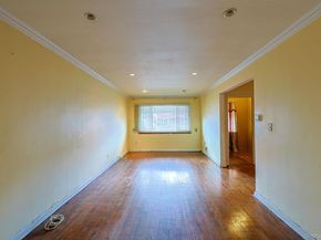 877 E 223rd Street, Bronx NY 10466