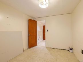 877 E 223rd Street, Bronx NY 10466