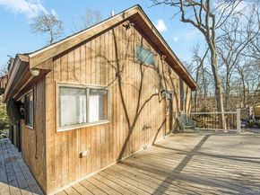 356 Oakleigh Avenue 17, Baiting Hollow NY 11933