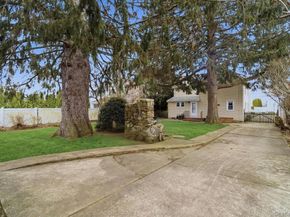 2097 Washington Avenue, Seaford NY 11783