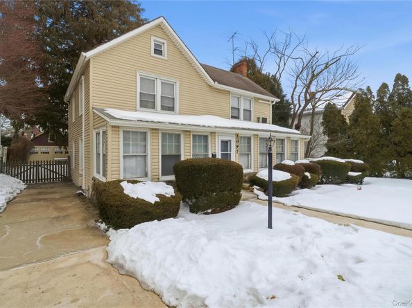 2097 Washington Avenue, Seaford NY 11783