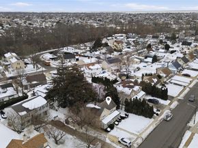 2097 Washington Avenue, Seaford NY 11783