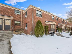 74-12 220th Street 335A1, Bayside NY 11364