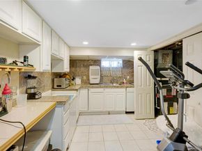 849 73rd Street, Brooklyn NY 11228