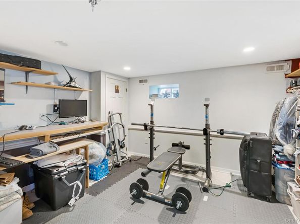 849 73rd Street, Brooklyn NY 11228