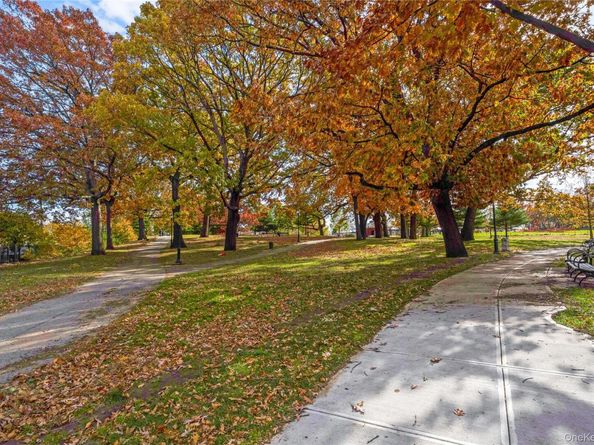 849 73rd Street, Brooklyn NY 11228