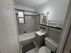 247-41 77th Crescent B, Bellerose NY 11426