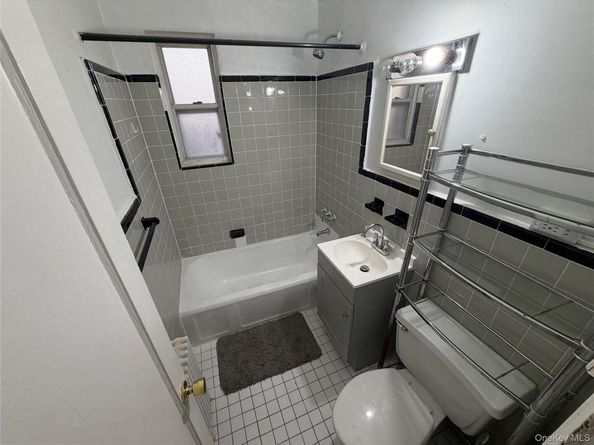 247-41 77th Crescent B, Bellerose NY 11426