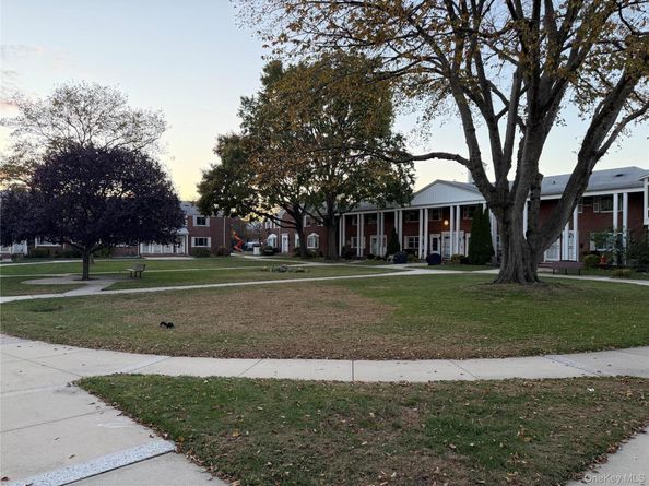 247-41 77th Crescent B, Bellerose NY 11426