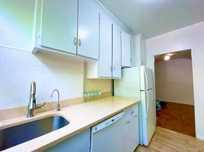 98-50 63rd Drive 1G, Rego Park NY 11374