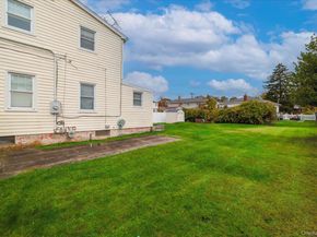 184 Dallas Street, Lindenhurst NY 11757