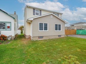184 Dallas Street, Lindenhurst NY 11757