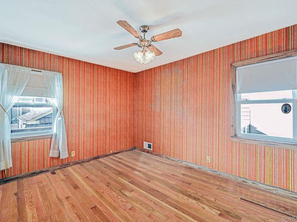 15 Berkshire Road, Merrick NY 11566