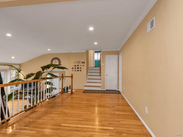 2884 Bay Drive, Merrick NY 11566