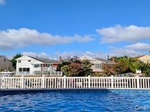 2884 Bay Drive, Merrick NY 11566