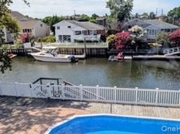 2884 Bay Drive, Merrick NY 11566