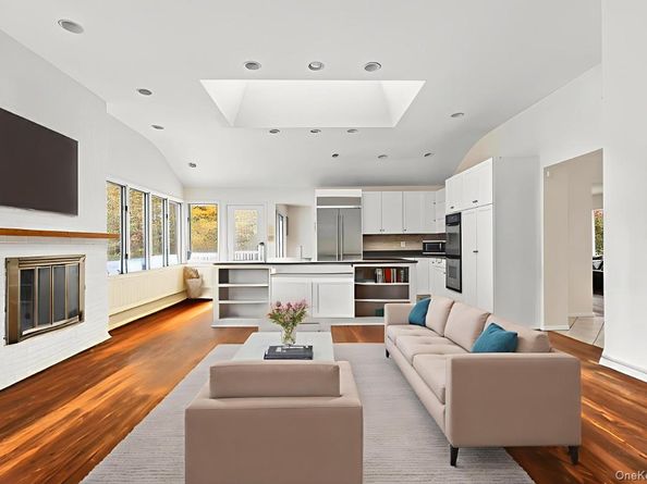 56 Brandon Drive, Chappaqua NY 10549