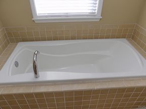 9 Nursery Court, Huntington NY 11743