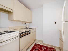 2 Richmond Road 3U, Lido Beach NY 11561