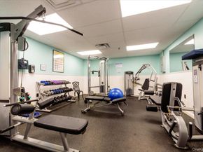 2 Richmond Road 3U, Lido Beach NY 11561