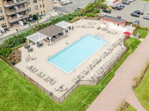 2 Richmond Road 3U, Lido Beach NY 11561