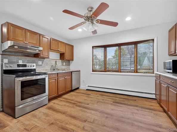 7 Lowland Road, Levittown NY 11756