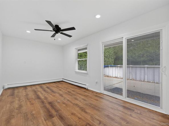 7 Lowland Road, Levittown NY 11756