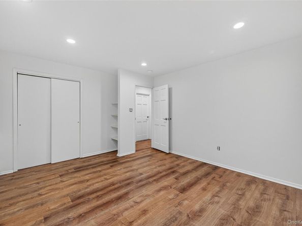 7 Lowland Road, Levittown NY 11756