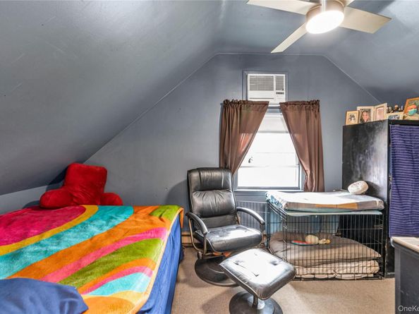 59 Gun Lane, Levittown NY 11756