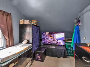 59 Gun Lane, Levittown NY 11756