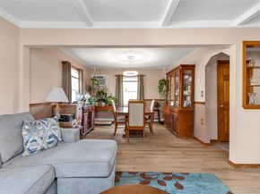 59 Gun Lane, Levittown NY 11756