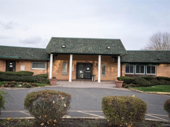 312 Artist Lake Drive, Middle Island NY 11953