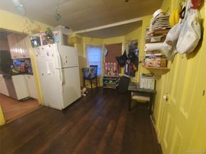 418 Lincoln Street, Riverhead NY 11901