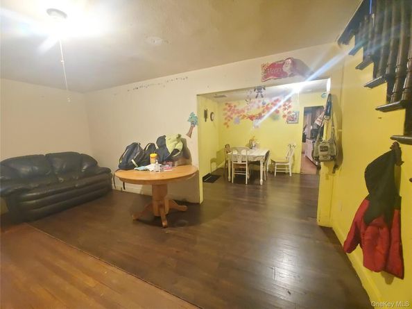 418 Lincoln Street, Riverhead NY 11901