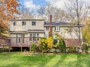38 Lake Drive, Manhasset Hills NY 11040