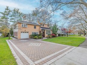 38 Lake Drive, Manhasset Hills NY 11040