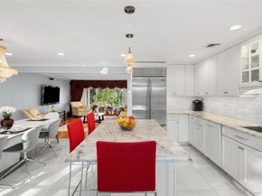 38 Lake Drive, Manhasset Hills NY 11040