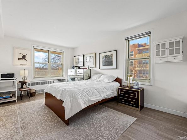 23-45 Bell Boulevard 5G, Bayside NY 11360